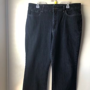 Nine West dark wash jeans size 18